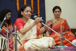 Asha Khadilkar